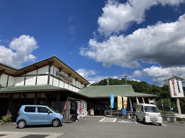 和歌山で車中泊できるオススメの道の駅11選 便利な車中泊グッズも紹介 和歌山道の駅ドットコム